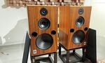 Harbeth Monitor 40.3 XD Walnut – Including TonTräger Stands 